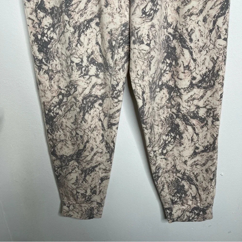 H Halston Studio Sweatshirt & Pants 2Pc Set Blush Marbled Sz M Match Lounge Set